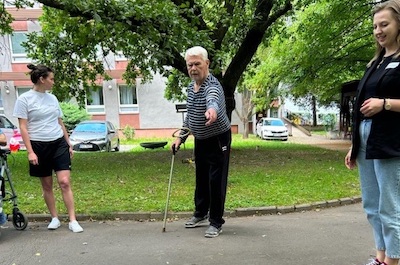 ADRA, o.p.s., nám zprostředkovala den plný her a zábavy se zaměstnanci firmy LOreal