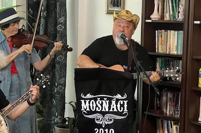 Kapela Mošňáci